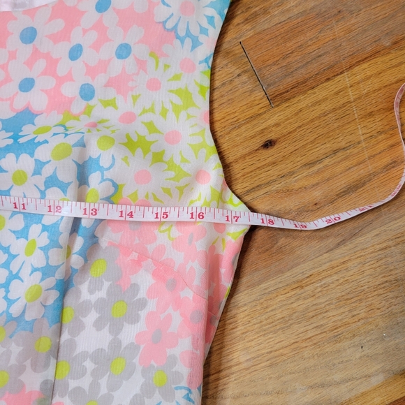 Vintage 1960s Eve Carter Floral Sleeveless Dress with Pleated Skirt - Picture 11 of 16